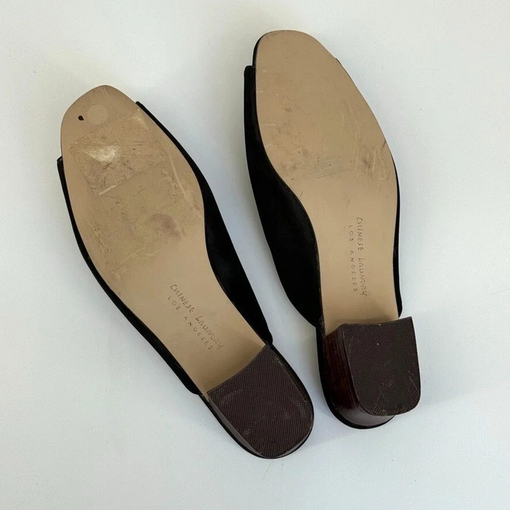 Vtg Y2K Chinese Laundry Womens Marilyn Mules Size 9 Suede Heels Minimalist 90s - Picture 5 of 10